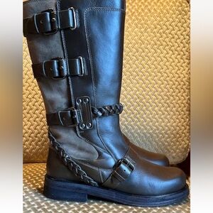 NWOB FREE PEOPLE Green Billie Buckle Moto Braided Trim Leather Boots SZ: 8.5